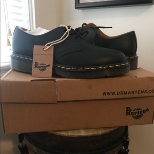 Never worn 1461 smooth black Doc Martens